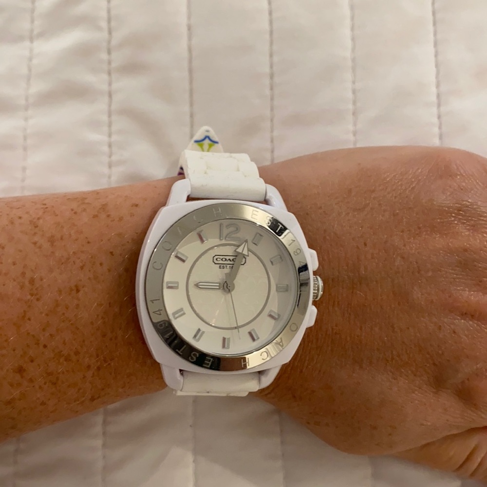 Coach Rubber Watch - needs new battery